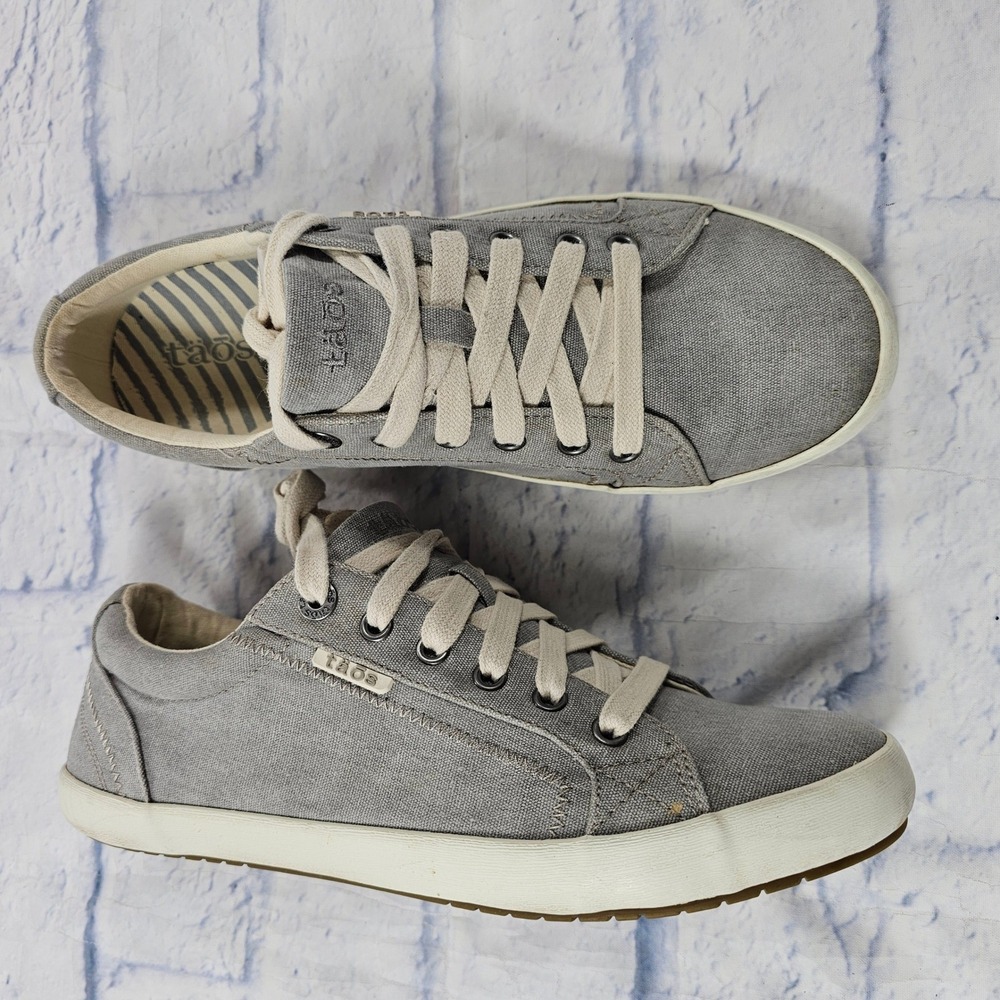 Taos Star Sneakers Womens 10 Gray Canvas Low Top Lace Up Comfort Walking Shoe